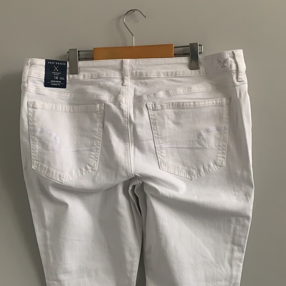 New American Eagle Low Rise Gleam White Stretch Jeggings - Picture 5 of 11